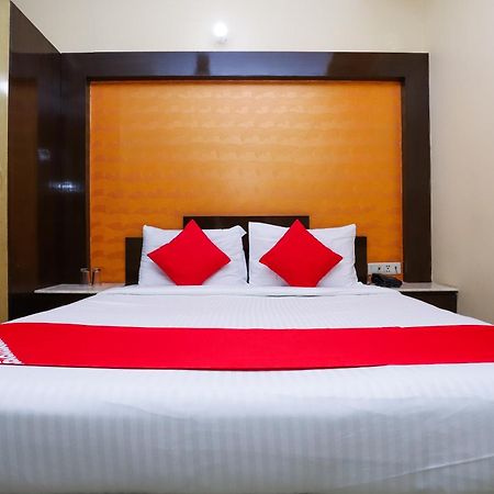 Hotel O J P Inn Near Patel Nagar Metro Station Nuova Delhi Esterno foto