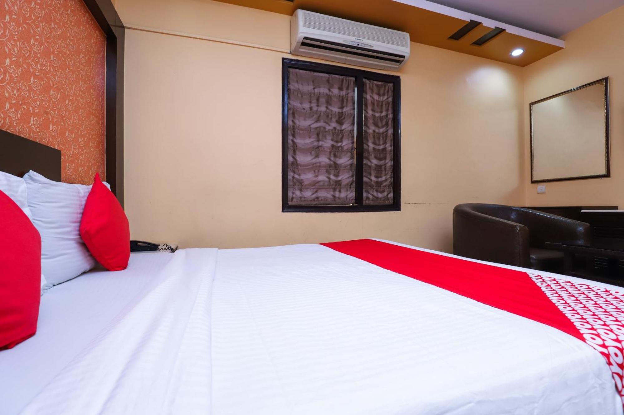 Hotel O J P Inn Near Patel Nagar Metro Station Nuova Delhi Esterno foto
