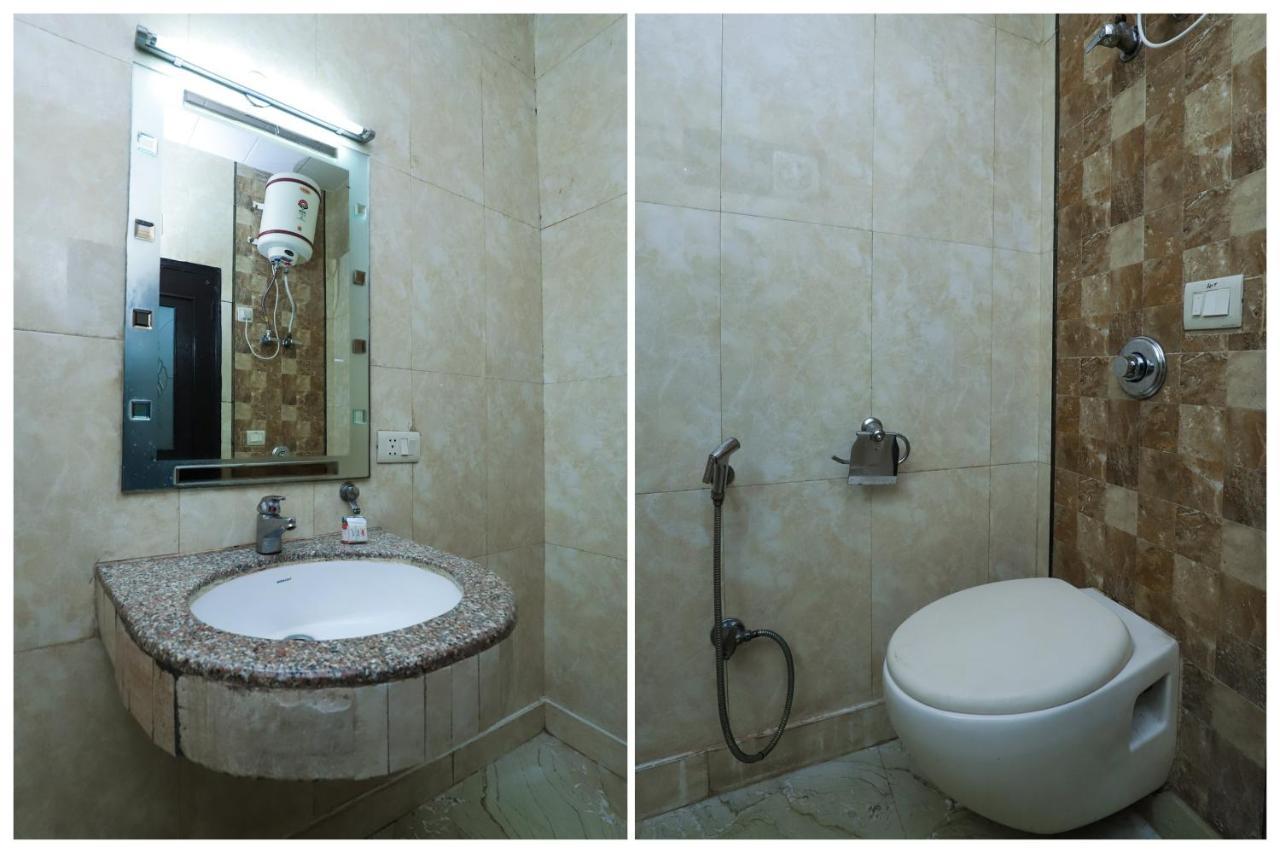 Hotel O J P Inn Near Patel Nagar Metro Station Nuova Delhi Esterno foto